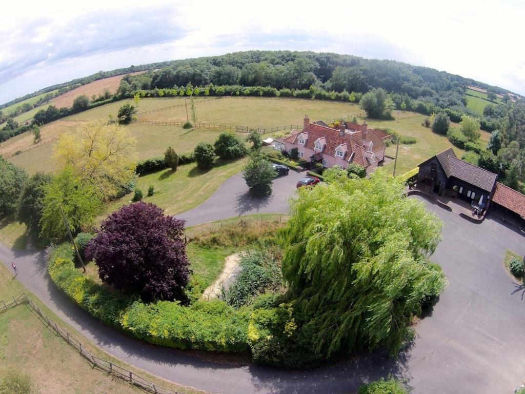 Apartamento Owls Nest - Peace And Tranquility Near Woodbridge & Framlingham In Rural Suffolk Exterior foto